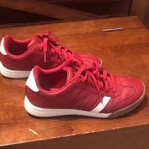 Women Sketchers Sport Tennis Shoes